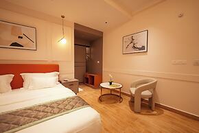 HOTEL CALIFORNIA