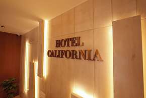 HOTEL CALIFORNIA
