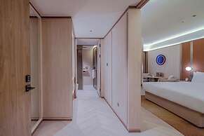 Orange Crystal Shanghai Bund Nanjing Rd