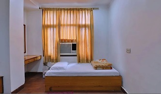 Paying Guest Hotel