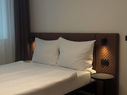 Factory Suites
