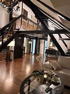 City Center Luxury Apartment 5th Element