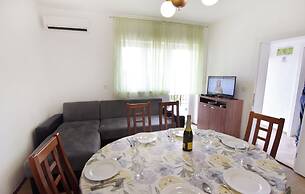 Familiar and Equipped Flat for a Cozy Stay