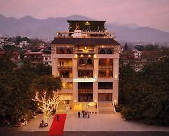 Saffron Stories Boutique Hotels