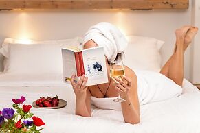Evoras Boutique Hotel