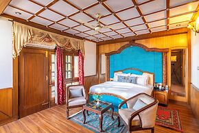Karnika Resort By White Panda Hotels