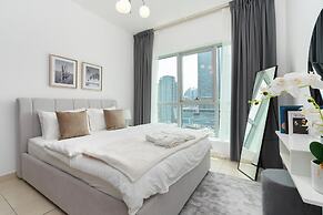 Gala Guests - The Point Marina Views