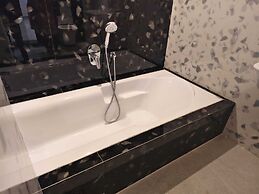 Fortune Suites