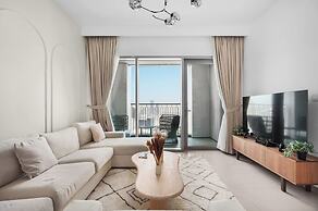 Gala Guests - Downtown Views Residences