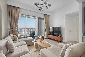Gala Guests - Downtown Views Residences
