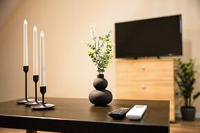 Apartment Sleeps 4 With Pets Welcome
