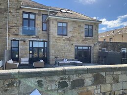 Seaview Villa