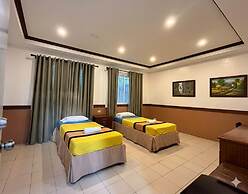 Topaz House By Gems Hotel