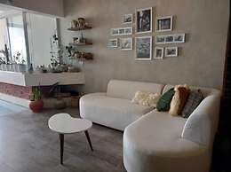 w Spacious 4BR Duplex w Pool in Punta Hermosa