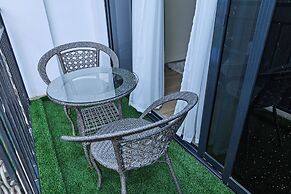 Tulivu By Edmor Suites