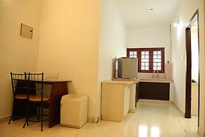 Hotel Ritzy Village