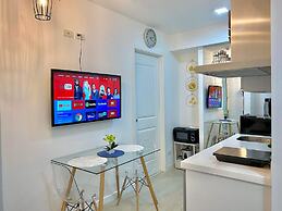 The Cozy-Corner Azure Residences