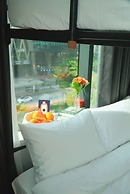 HOTEL LETS Pop