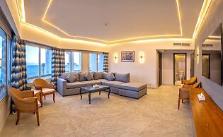 Invidia Coral Beach Tiran