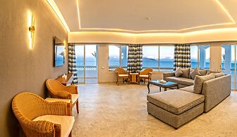 Invidia Coral Beach Tiran