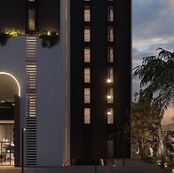 Latyrian Hotel