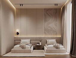 Latyrian Hotel