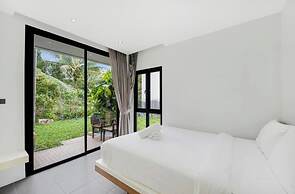 Room-ana's House in Lipa Noi
