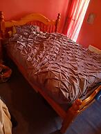 Room-room in a Family House