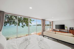 Room-escape Beach Front Cottage - 2 bed