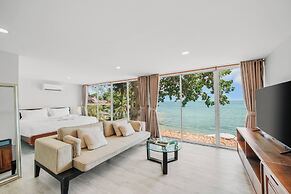 Room-escape Beach Front Cottage - 2 bed