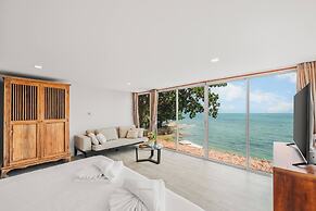 Room-escape Beach Front Cottage - 2 bed