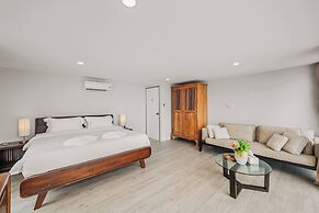 Room-escape Beach Front Cottage - 2 bed