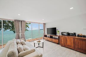 Room-escape Beach Front Cottage - 2 bed