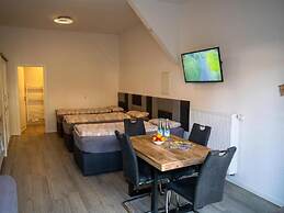 Race & Rest Apartments