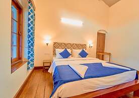 Vintage Inglenook Ooty by VOYE HOMES