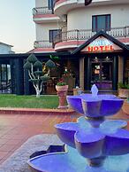 Drini Hotel