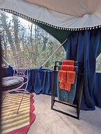 Hideaway Escapes Penny Bun Geo Dome