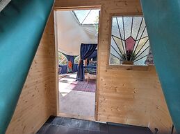 Hideaway Escapes Penny Bun Geo Dome