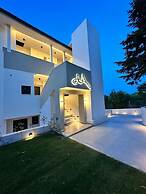 MALKA PREMIUM SUITES