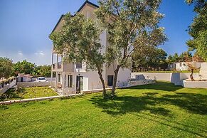 MALKA PREMIUM SUITES