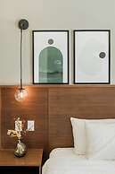 Casa Lima Executive Suites