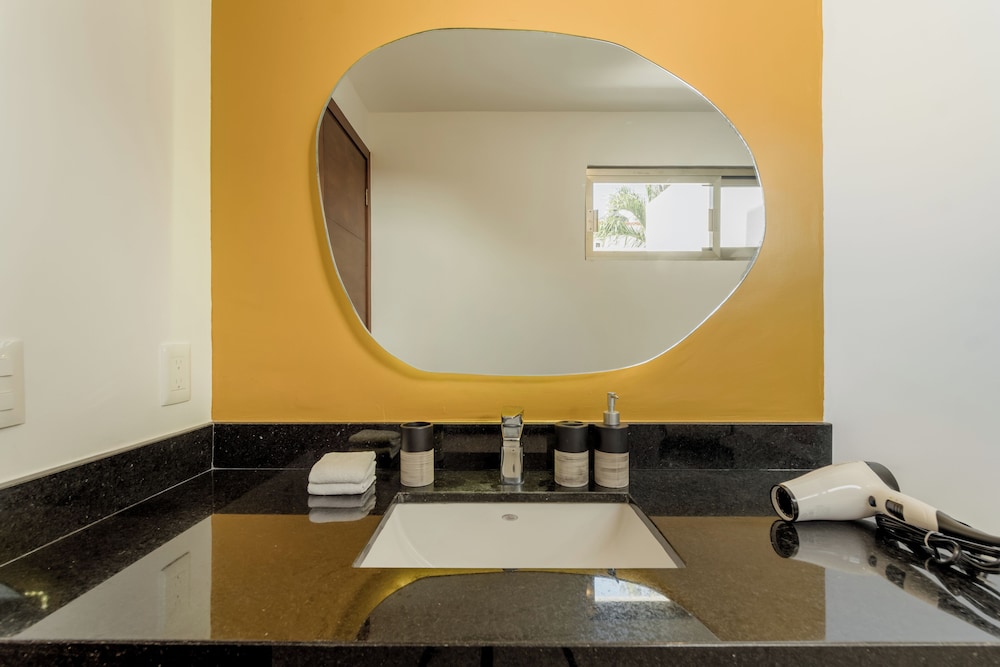 Casa Lima Executive Suites
