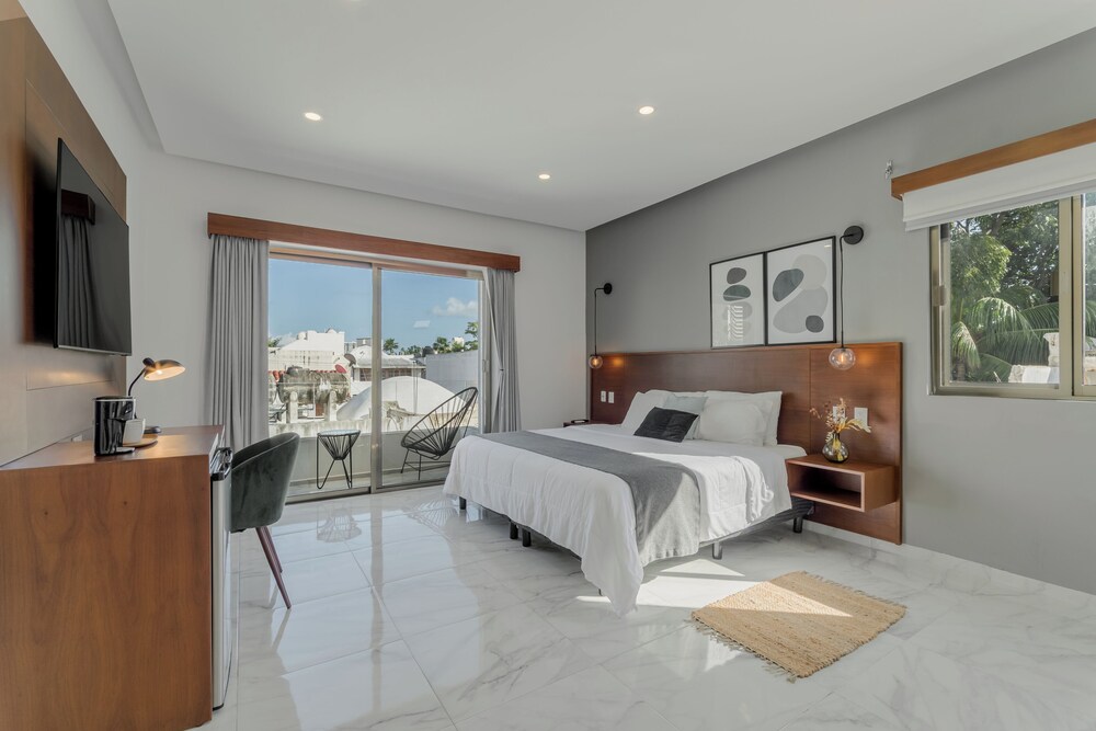 Casa Lima Executive Suites
