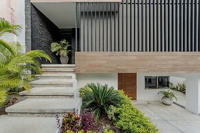 Casa Lima Executive Suites