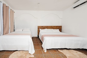 Hotel Pirata Boca de Yuma