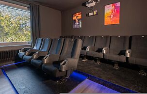 Villa Rheinsteig Sauna-whirlpool-kino