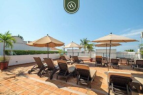 Amazing 1 BR Condo - Terrace - Pool - Romantic Zone