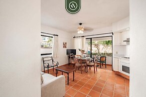 Amazing 1 BR Condo - Terrace - Pool - Romantic Zone