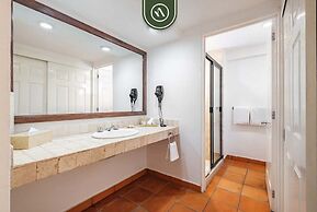 Amazing 1 BR Condo - Terrace - Pool - Romantic Zone