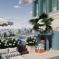 May De Ville Lumiere Hotel